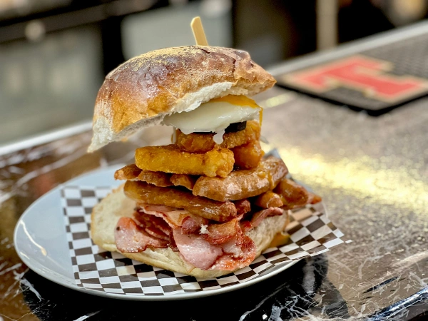 BT12 Bar's Food